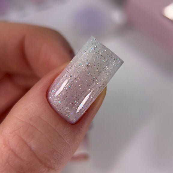 Heylove Smart Gel HAIL 15 ML with Shimmer