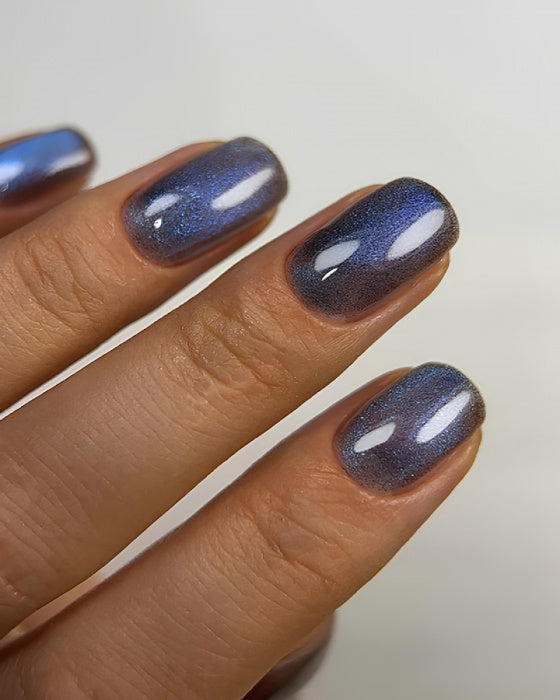 Dark gel polish Cat Eye 20, 6 ml